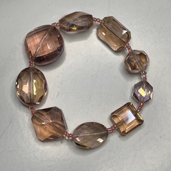 Set of beaded bracelets stretch easy on and off white green blue peachy pink - Picture 3 of 16